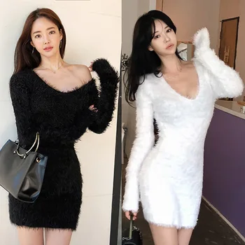 

Foamlina 2019 Fashion Autumn Winter Woman Sweater Black White Sexy V Neck Long Sleeve Mohair Knitted Pullover Long Sweater Top