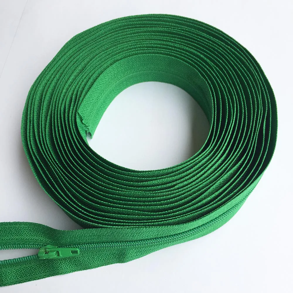 Versatile Nylon Zipper Rolls with Auto-Lock Sliders for Tailor Sewing Accessories