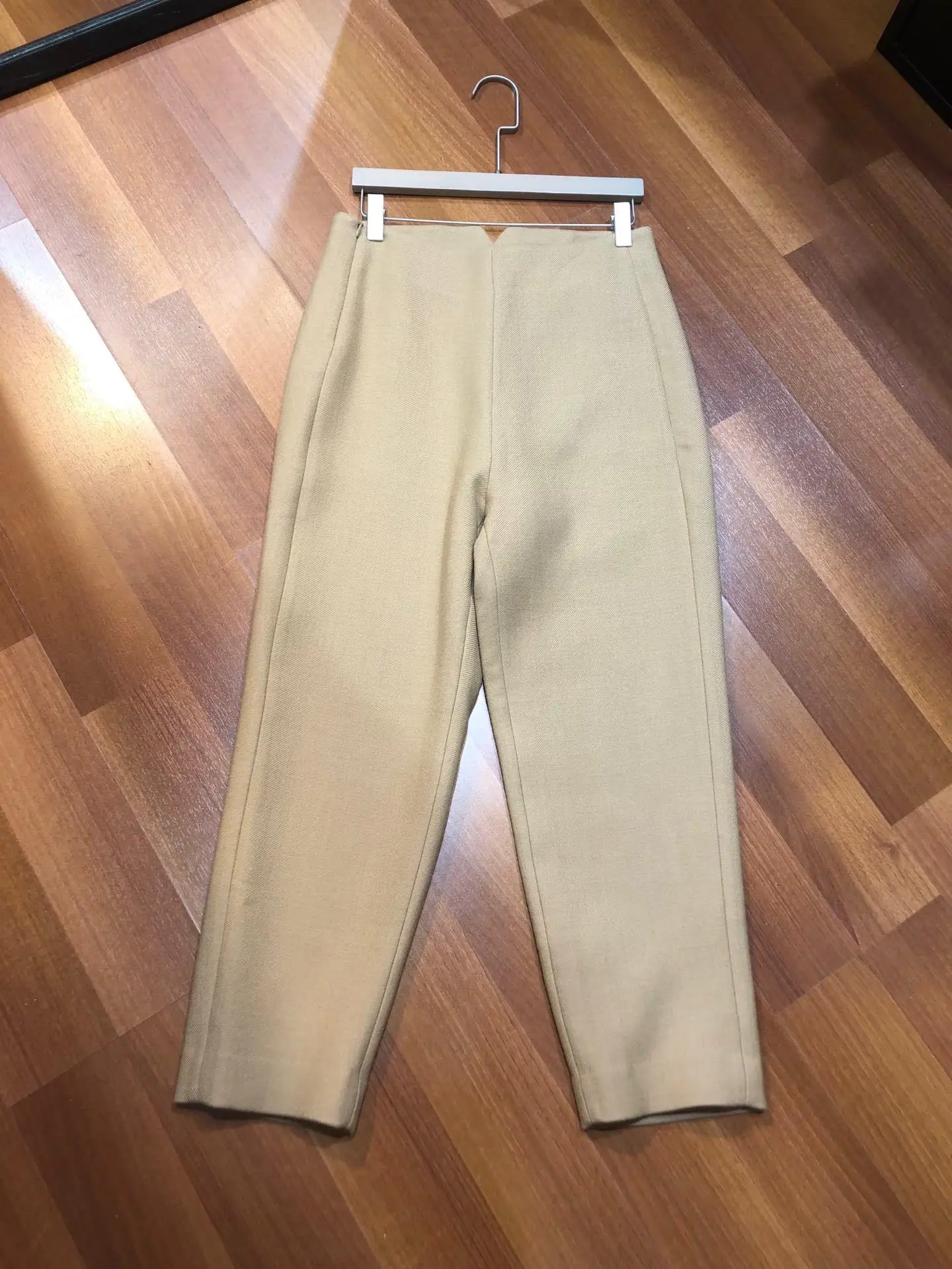 

2019 ladies fashion loose casual solid color wool trousers 0822