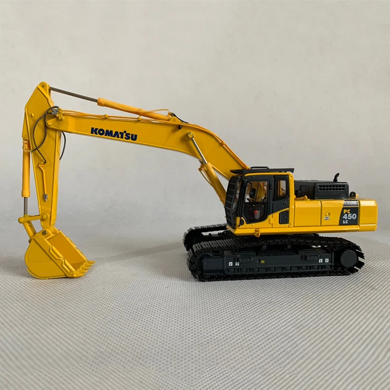 Scale Engineering Vehicle KOMATSU PC450 
