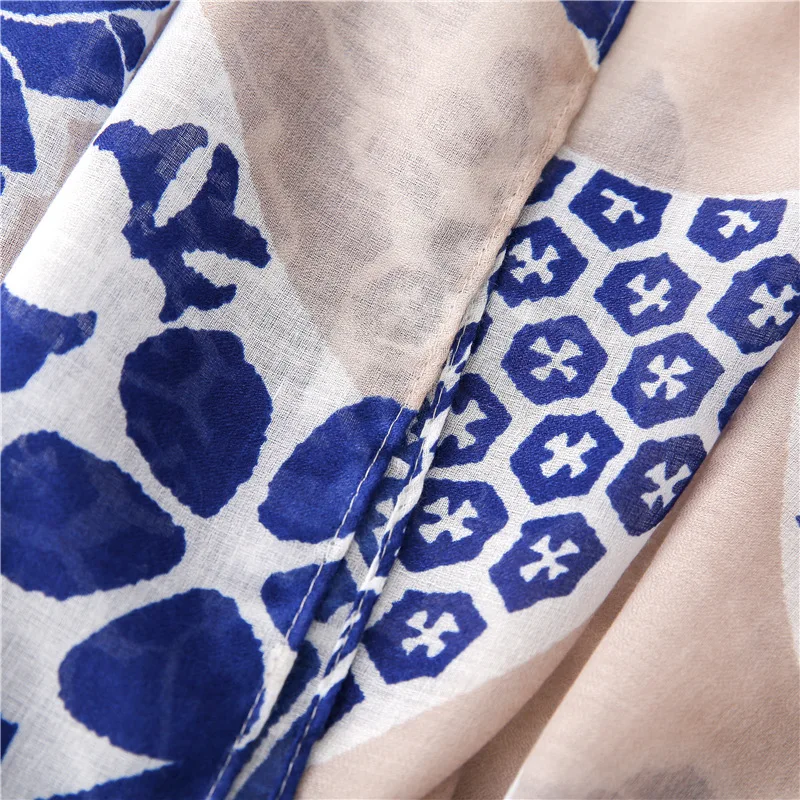 13422630241_906224695