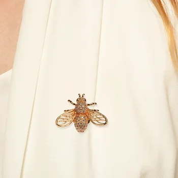 

ONYSS 0003 Bee Brooch Clothing Accessories Valentine's Day Gift Rhinestone Brooch Crystal From Swarovski