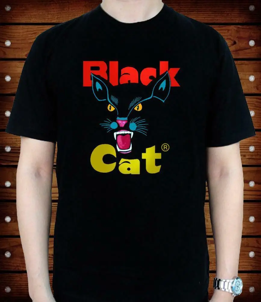 

Black Cat Fireworks Logo New Tee Usa Size T-Shirt Fashion New Summer Classical Short Sleeve Loose Skull T Shirt Unisex Tees