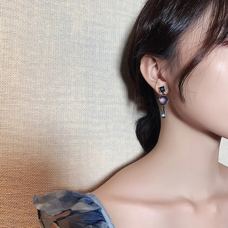 12038558836_1148175754