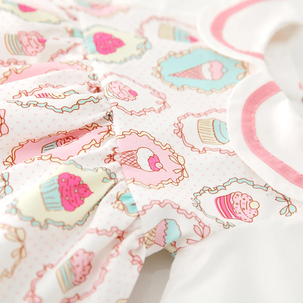 11867437037_473491189