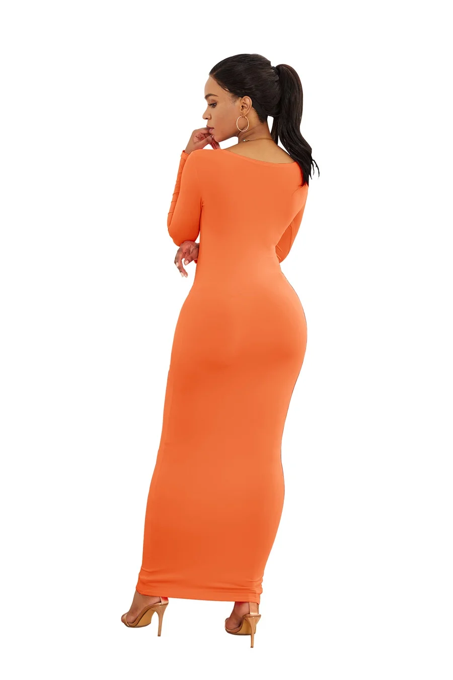 9648769661_237947431