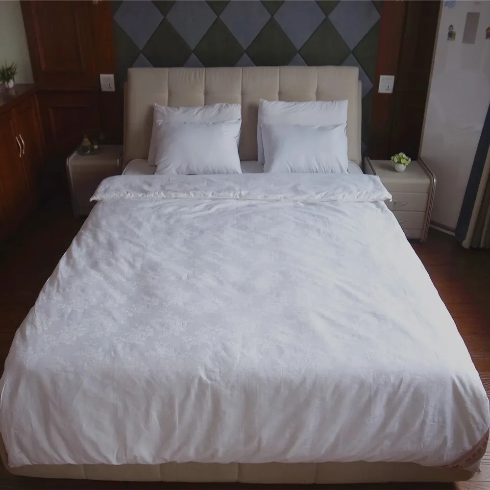 Летнее шелковое одеяло из шелка тутового шелкопряда, превосходное качество, шелковое одеяло, шелковое постельное белье с хлопковым покрытием, гипоаллергенное, хорошо дышит