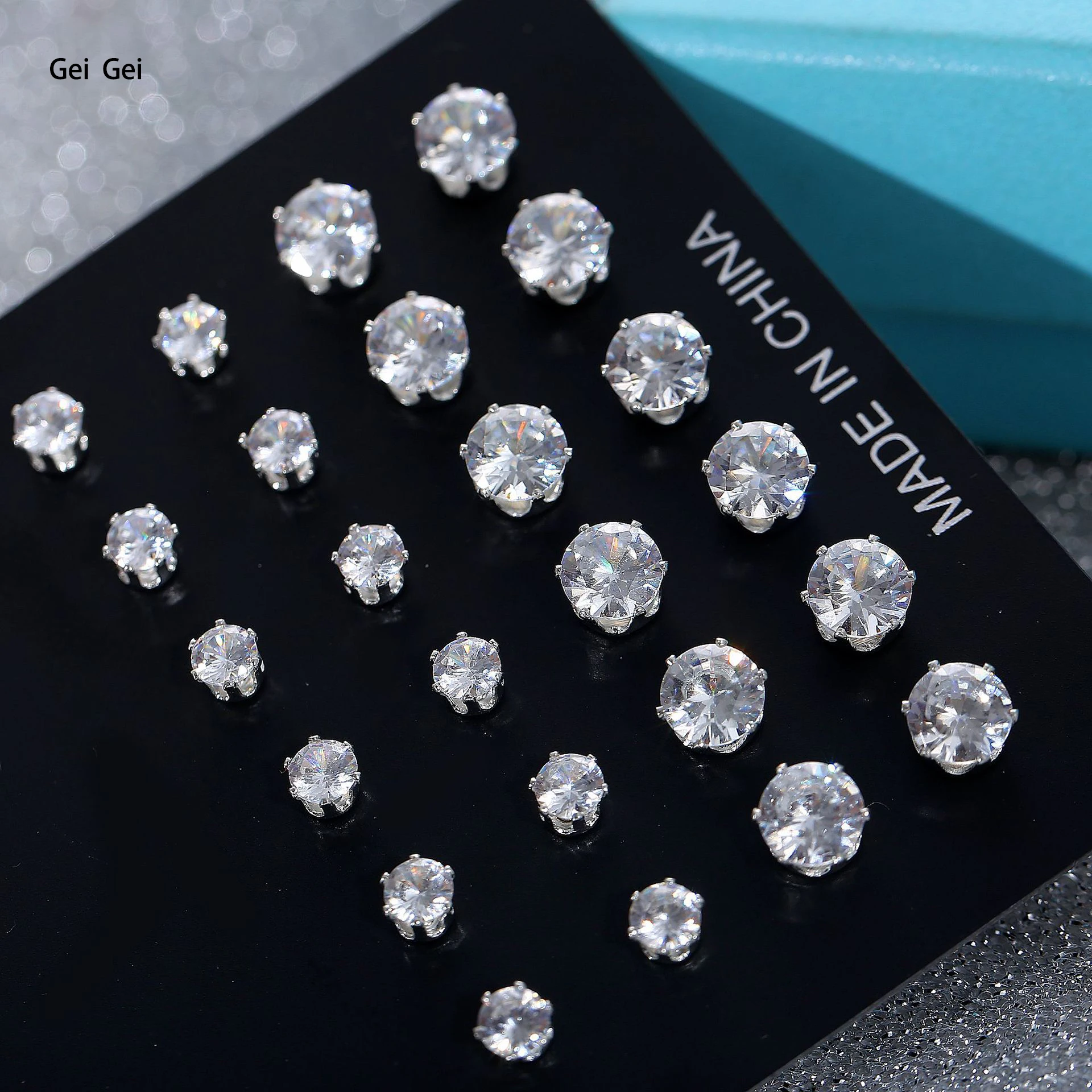 12 Pair / Lot Banquet Wedding Earring Set Men's Women's New Fashion Shiny Transparent Crystal Rhinestone Jewelry Earrings |