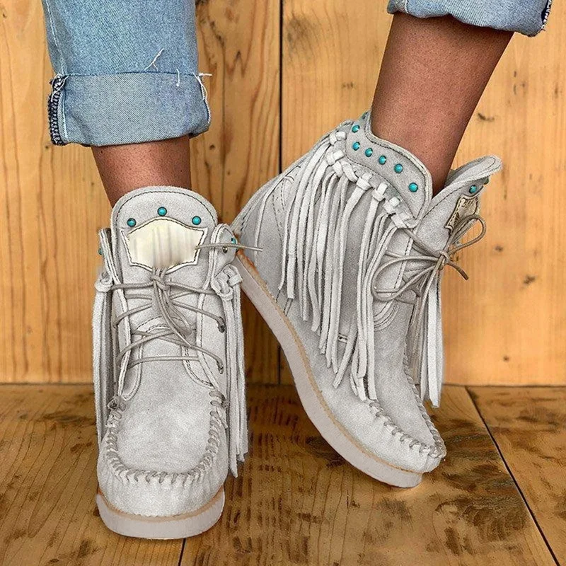 sneakers cowboy boots