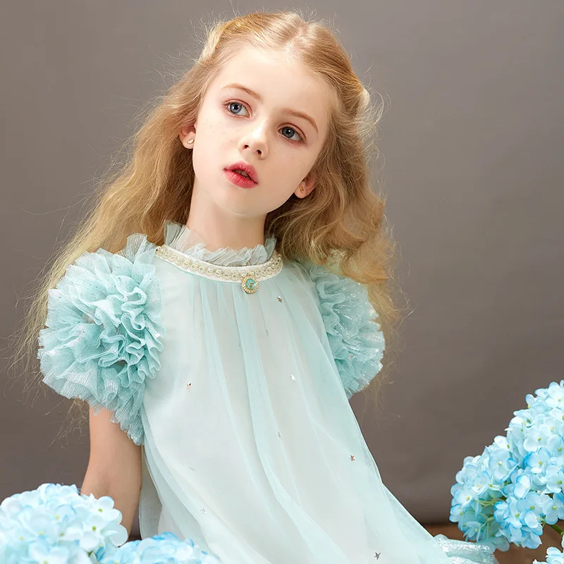 Рисунок 3 - Платье кружевное вечернее с цветочным