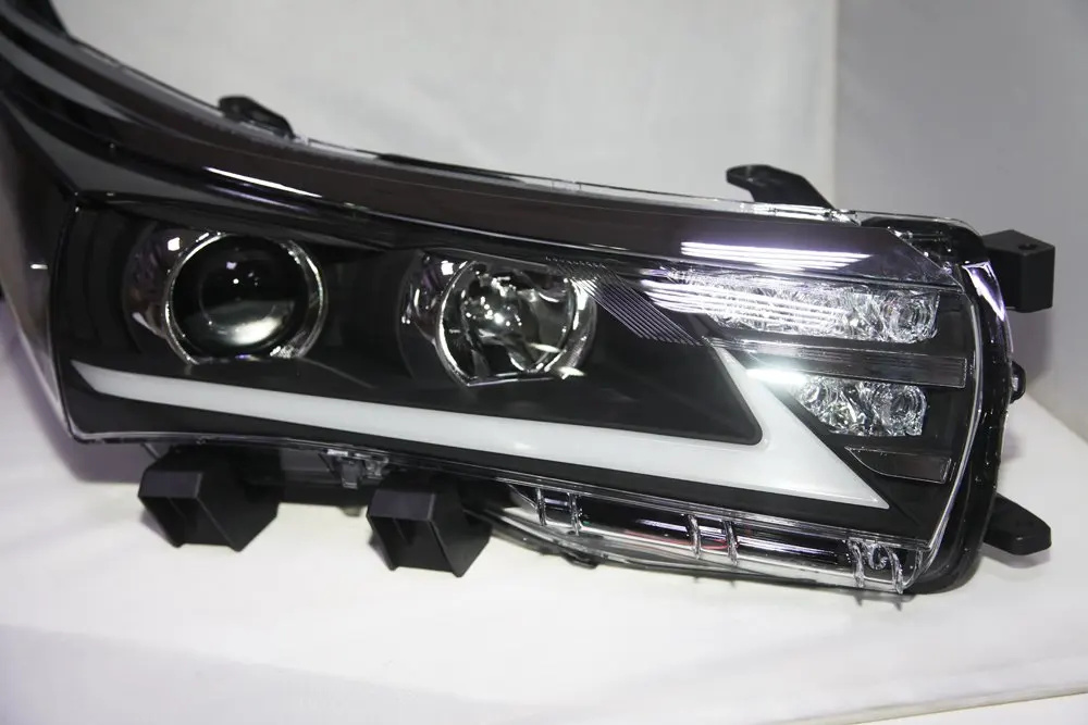 2 шт. для Toyota Corolla Altis Головной фонарь светодиодный головной светильник Передний фонарь в сборе с дневным ходовым светильник