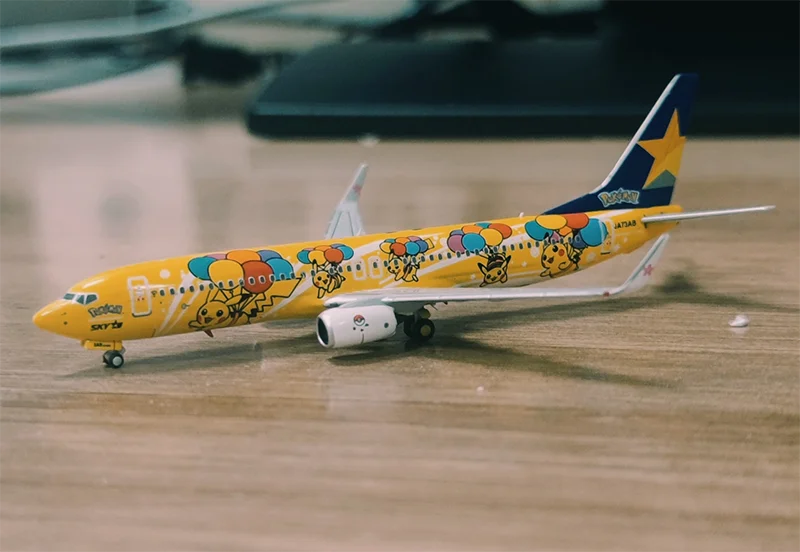 1:400 Scale B737-800 Ja73ab Planes Model Airplanes Skymark