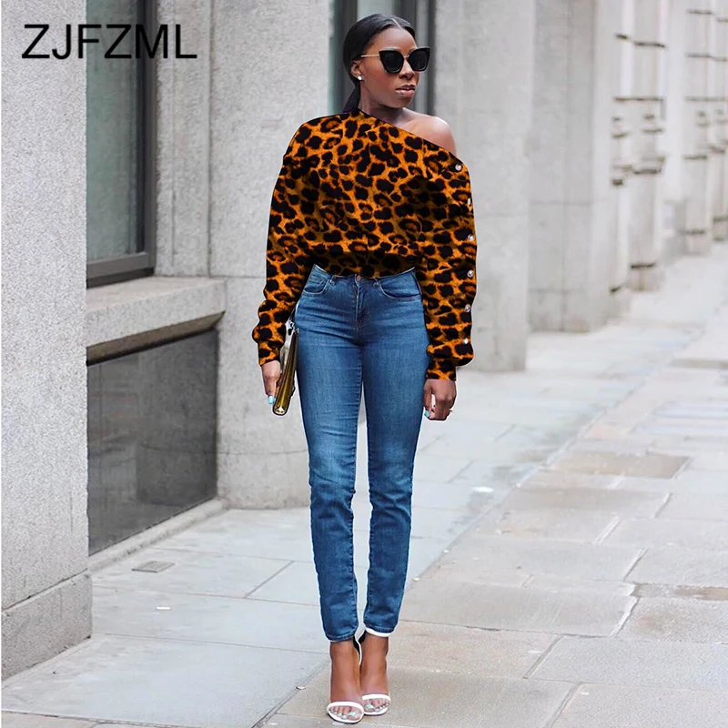 

Sloping Shoulder Leopard Sweatshirts Women Long Sleeve Buttons Backless Oversized Hoodie Plus Size Autumn Streetwear Crop Tops