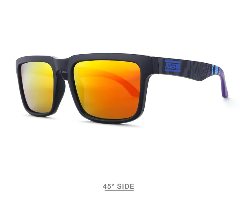 7638383184_619725360