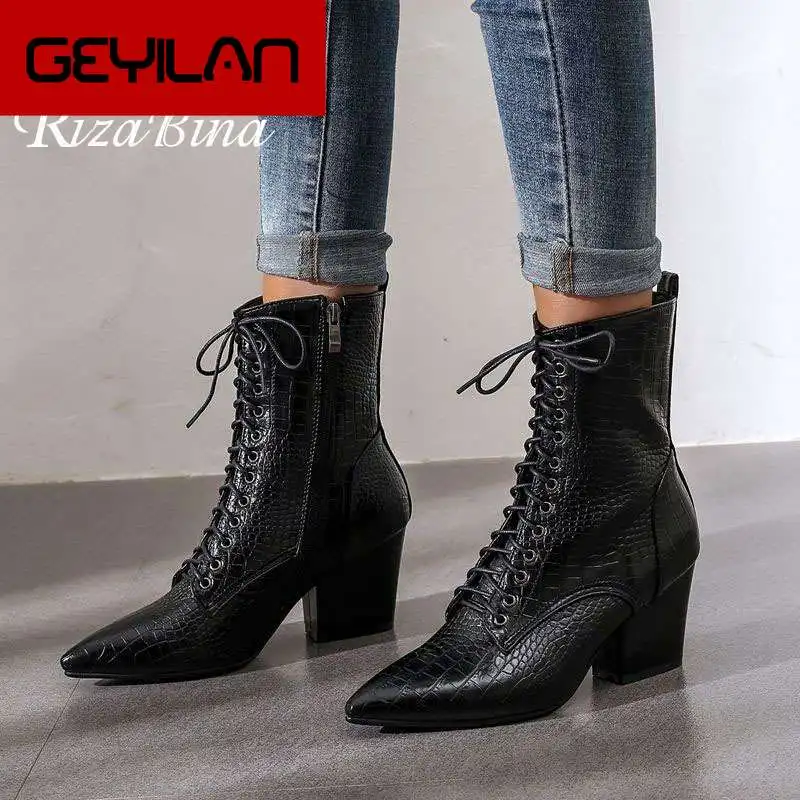 

Women Ankle Boots Casual Lace Up Zipper Pointed Toe Warm Winter Shoes Women Square Heels Fur Short Boots Size 34-43