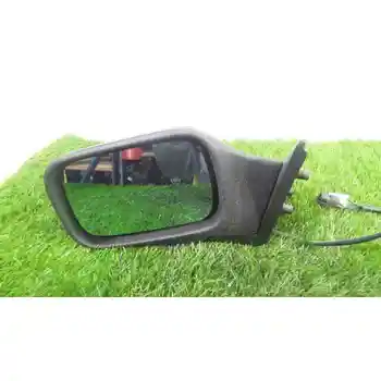 

205559 rearview Left Alfa Romeo 33 Saloon