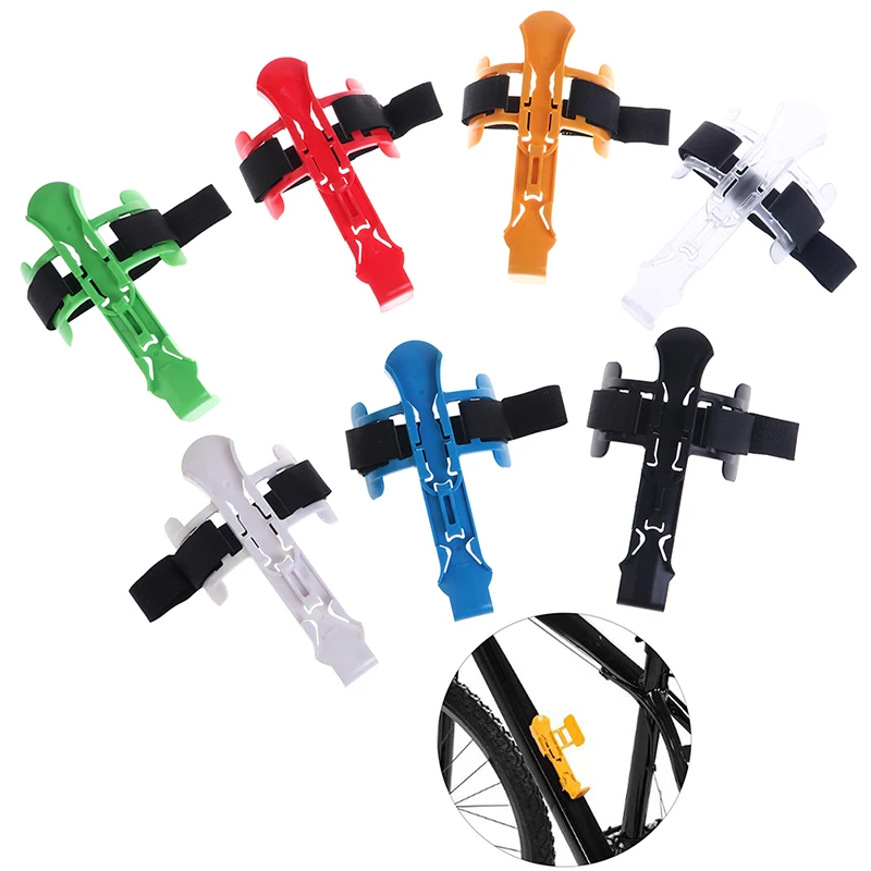 

2020 New Arrival Ultralight Adjustable Bicycle Bottle Holder Buckle Bike Water Bottle Cage 1pc