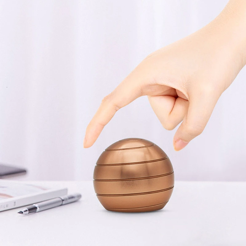 

New Desktop Decompression Rotating Spherical Gyroscope Desk Toy Metal Gyro Optical Illusion Flowing Finger Toy For Adult