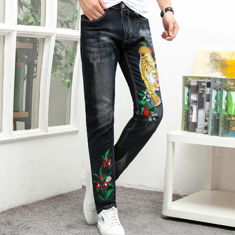 

HAYBLST Brand Hot Sale Jeans Men Autumn Winter Fashion Delicate Embroidery Trousers Plus Size Streetwear Patchwork Homme Jeans
