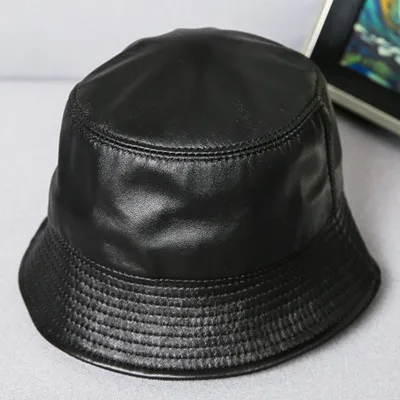 XdanqinX новая трендовая шляпа из натуральной кожи мужская плоская кепка ведро шляпы осенние женские элегантные овчины кожаные кепки пара черные кепки - Цвет: Black