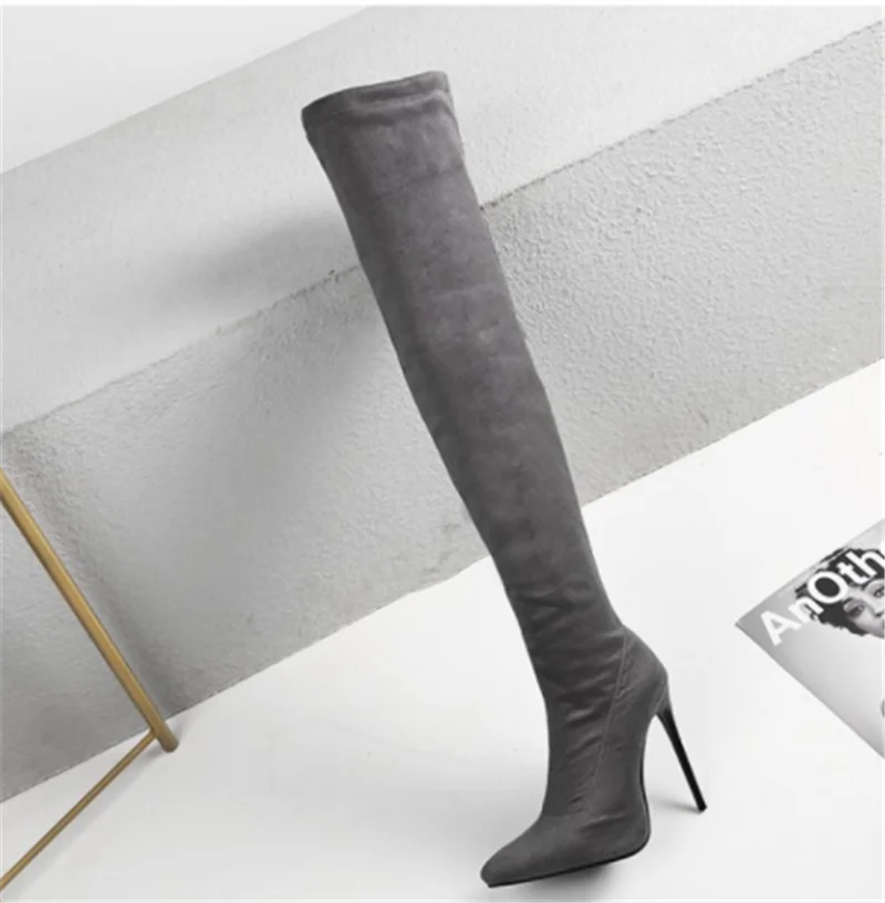 Новая женская обувь зимние модные сапоги выше колена с острым носком на молнии на высоком каблуке 12 см, большие размеры 34-48, черный цвет