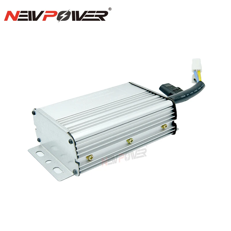 ステップダウンコンバータ 120V-100V UniPower 1600W
