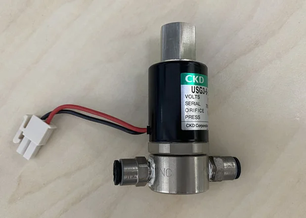 

Mindray BS800 BS820 BS800M BS820M BS880 BS890 BS-800 BS-820 BS-800M BS-820M Биохимический размагничивающий электромагнитный клапан в сборе