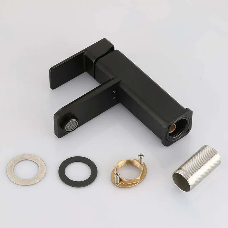 Only brass bath faucet with spring, spout drain plug and faucet, black degreasing