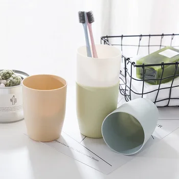 

Plastic Lovers' Toothbrush Simple Household Bathroom Washing Mouthwash Cup
