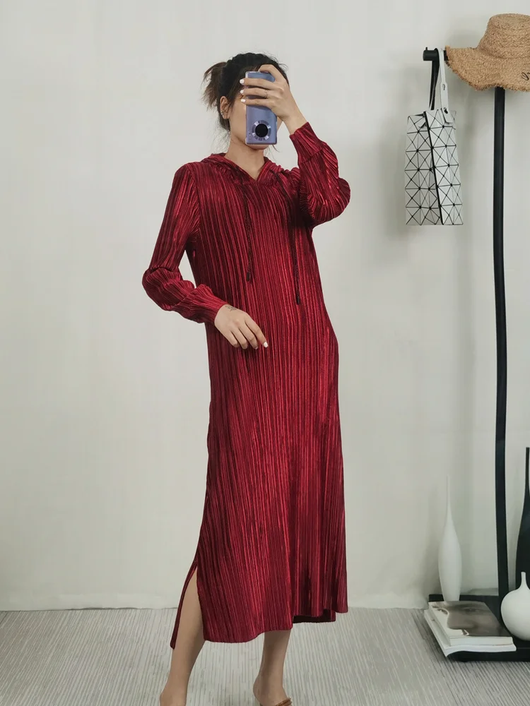 Бургундия Осенне-зимнее винтажное элегантное платье MIYAKE, плиссированное, вельветовое, свободное, большой размер, с капюшоном, средней длины, женское - Цвет: Бургундия