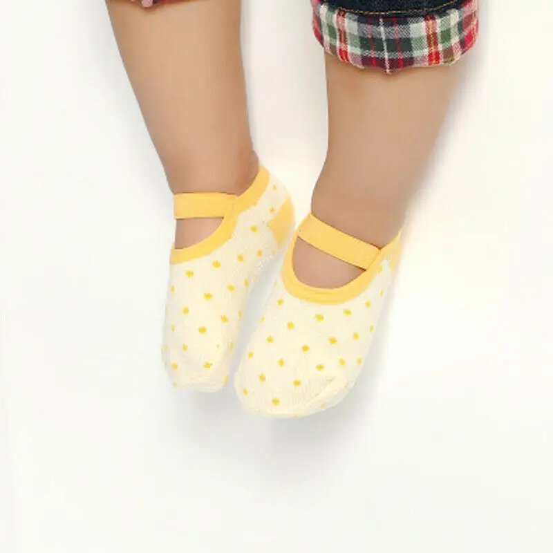 Аксессуары для малышей; нескользящие хлопковые носки с отделкой для маленьких девочек; носки в горошек с эластичной лентой для новорожденных; тапочки - Цвет: Цвет: желтый