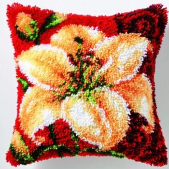 

Red Flower DIY 3D Latch-Hook Embroidery Pillow Coarse Cross Stitch Embroidered Handcraft Pillow Latch-Hook-Kits Home Decor