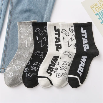 

5 Pairs Street Skateboard Personality Sport Socks Women Fashion Korean Harajuku Letter Cotton Sock For Ladies Autumn Winter Sock