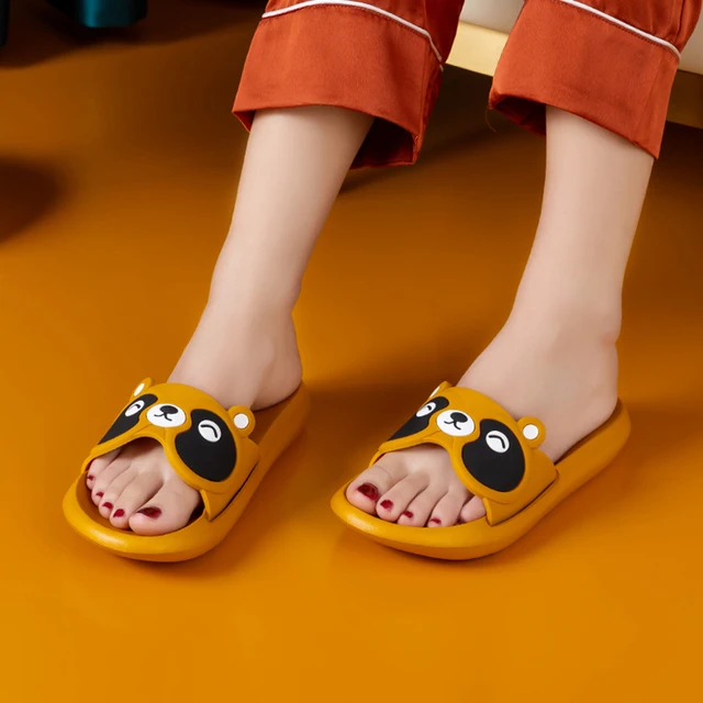 Cute Summer Slippers Lovely Floor Flat Slides Non-Slip Indoor Flip Flops Bathroom Home Couple Women Men Beach Sandals 2