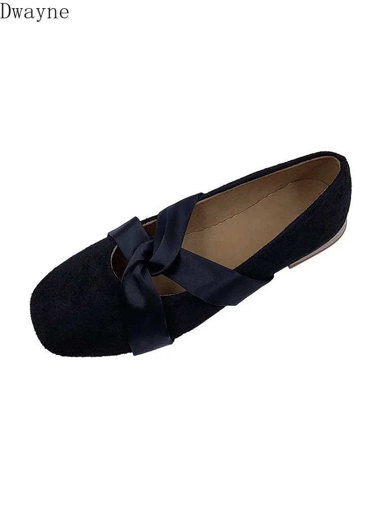 

2019 spring and summer new net red shallow mouth square head gentle wind shoes wild flat bottom fairy peas shoes shoes