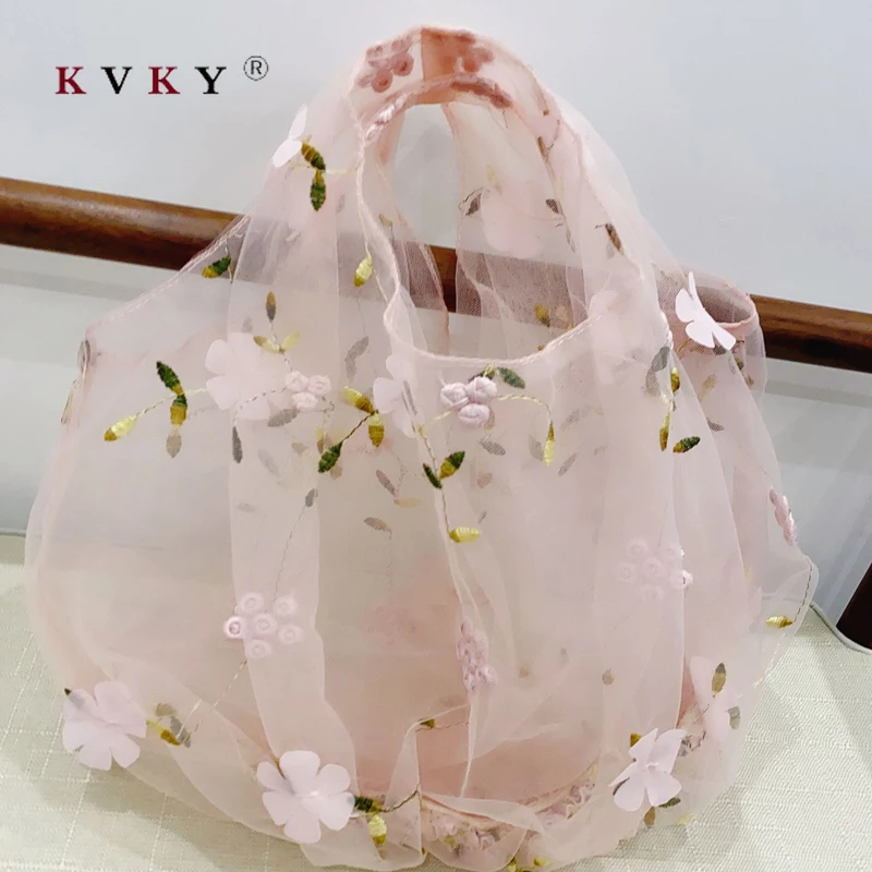 embroidered tulle bucket bolsa