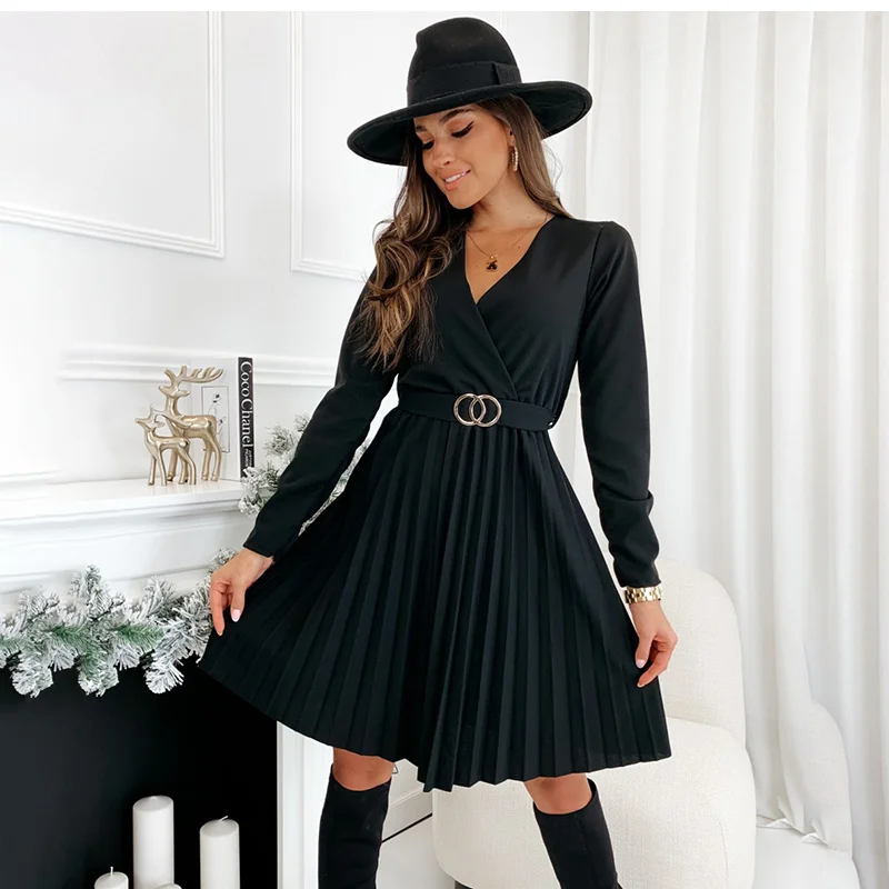 Autumn Winter Mini Black Dress Fashion Casual V-neck Long Sleeve Lace Up Pleated Elegant Green Dresses For Women Robe Femme New birthday dress