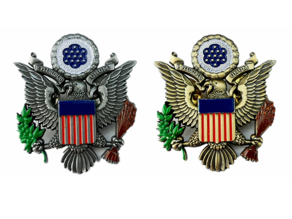 TWOSealofthePresidentoftheUnitedStatesPresidentialEagleBadge