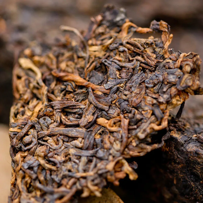 Чай Haiwan 2004 года Pu erh Cha (партия 204) Shu 357 г чай Pu'er|Чаедробильные машины| |