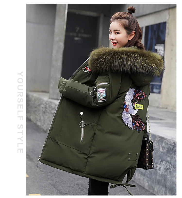 Зимний стиль, корейский стиль, свободный и большой размер, хлопковая стеганая одежда, женское хлопковое пальто с вышивкой, средней длины, большой мех
