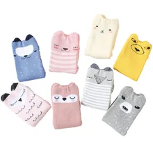 Зимние стильные носки в Корейском стиле с рисунками из мультфильмов для маленьких детей; плотные носки с петлей; теплые носки для малышей с ушками-ушками