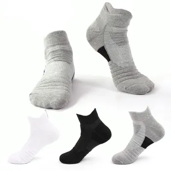 

1 Pair Men Thermal Sports Socks for Outdoor Cycling Basketball Running Winter Hiking Basket Tennis Non-slip Sports Cotton Socks