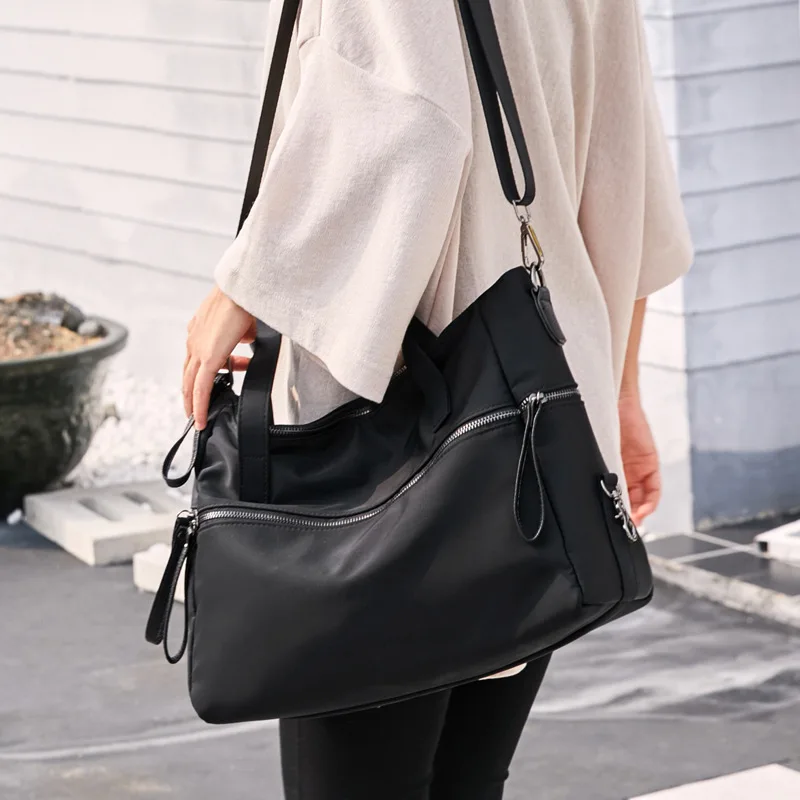 

Portable Travel Bags Women's Shoulder Bag Luxury Handbags Women Bags Designer Handbag Men Satchel Waterproof Nylon Corssbody Bag