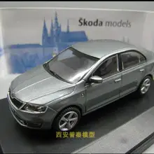 Высокое моделирование 1:43 сплав SKODA RAPLD модель автомобиля, раздвижные детские игрушки