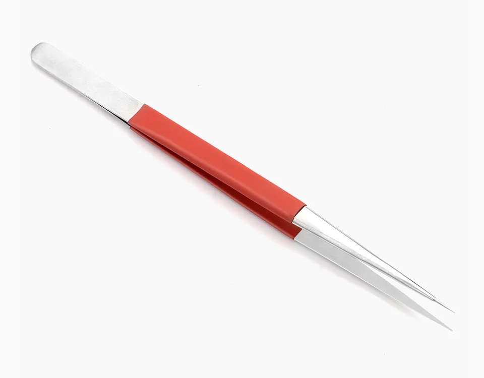 tweezers (1)