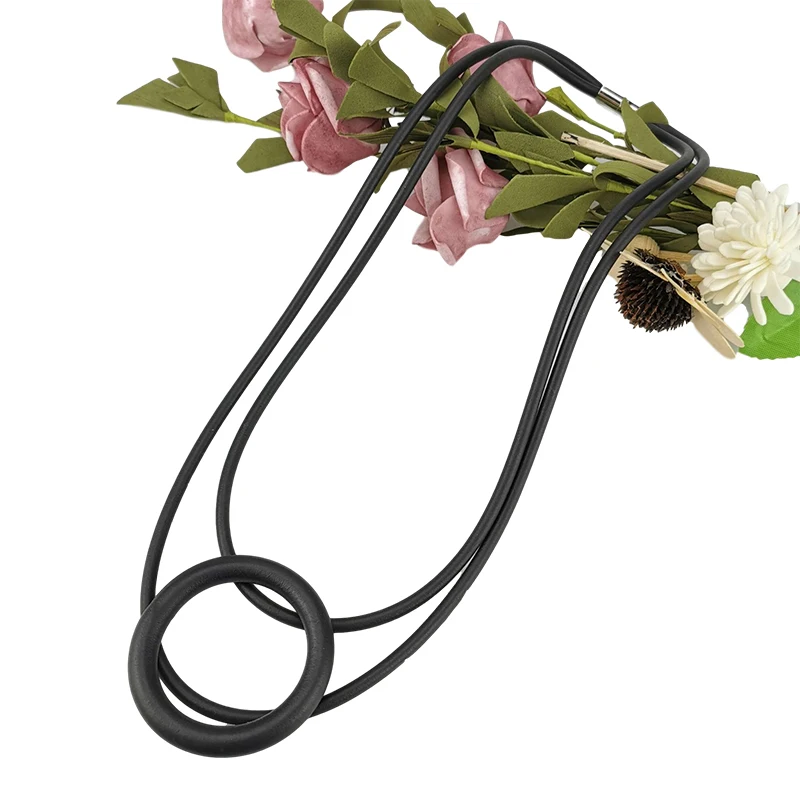 Women Jewelry UK Round Pendant Necklaces For Women Black Necklace Rubber Jewelry Party Clothes Accessories Gothic Sweater Chain Choker