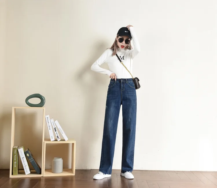 11970044873_197110652