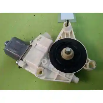

A2048200542 WINDOW MOTOR REAR LEFT MERCEDES C CLASS (W204) FAMILY