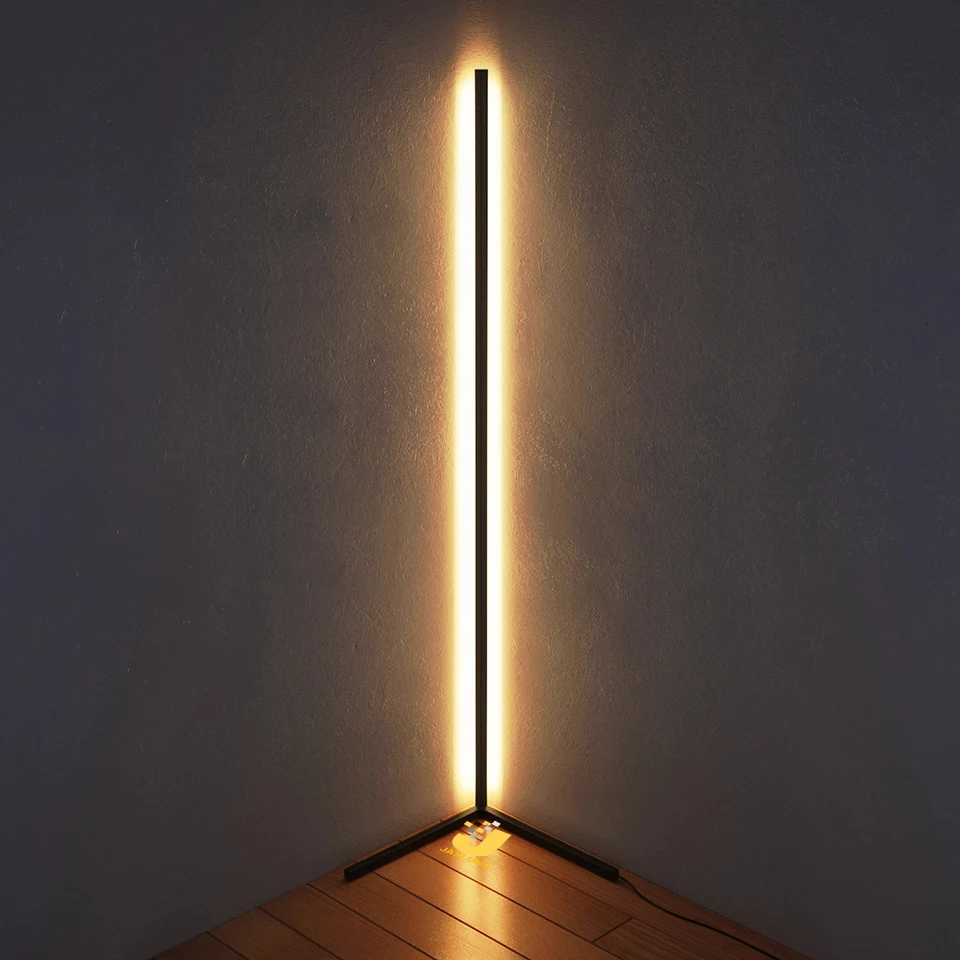 lampe sur pied de salon