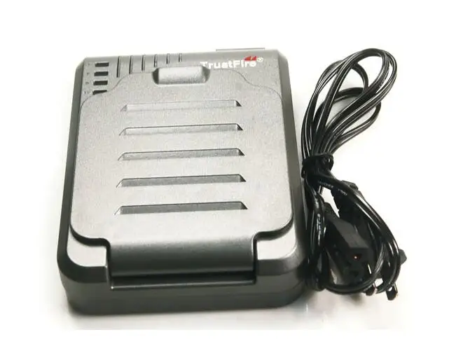 2* TrustFire 18650 3,7 V 2400 мА/ч, Перезаряжаемые защищенный батареи+ Trustfire TR-003 4P Универсальный литий-ионный аккумулятор Батарея Зарядное устройство, 20 компл./лот